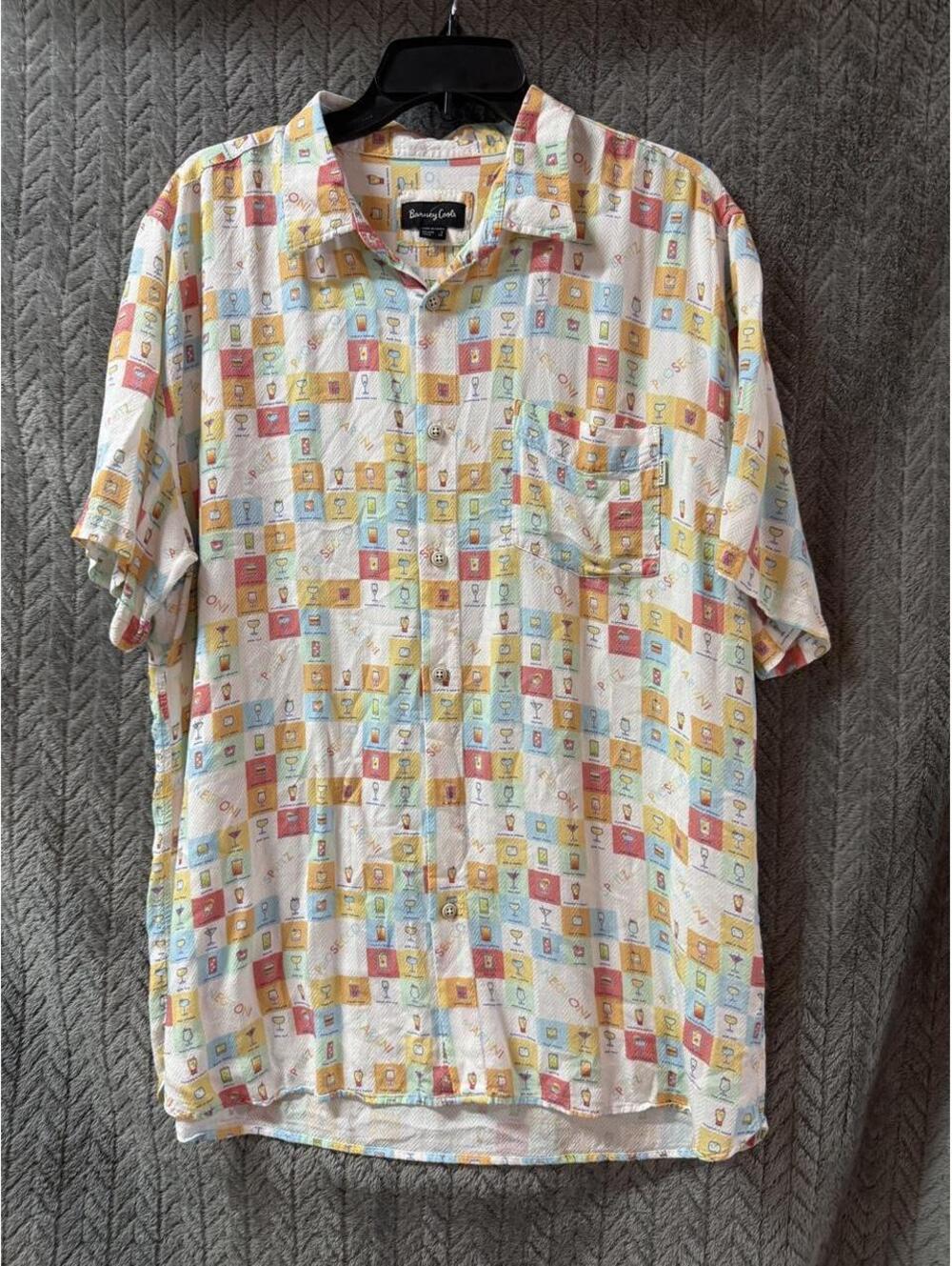 Barney Cools Lightweight Casual Short Sleeve Shirt - Size L/XL